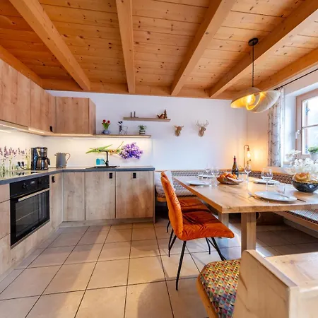 Vakantiehuis Schoeneben Om Utens