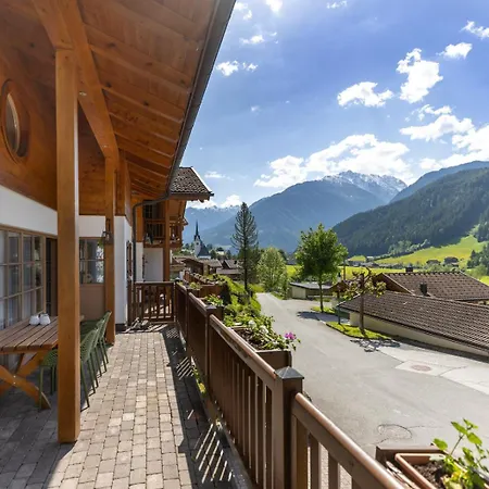 Schoeneben Om Utens * Wald im Pinzgau