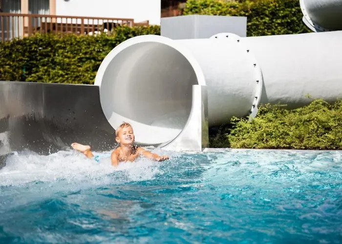 Schoeneben Om Utens Tatil Evi